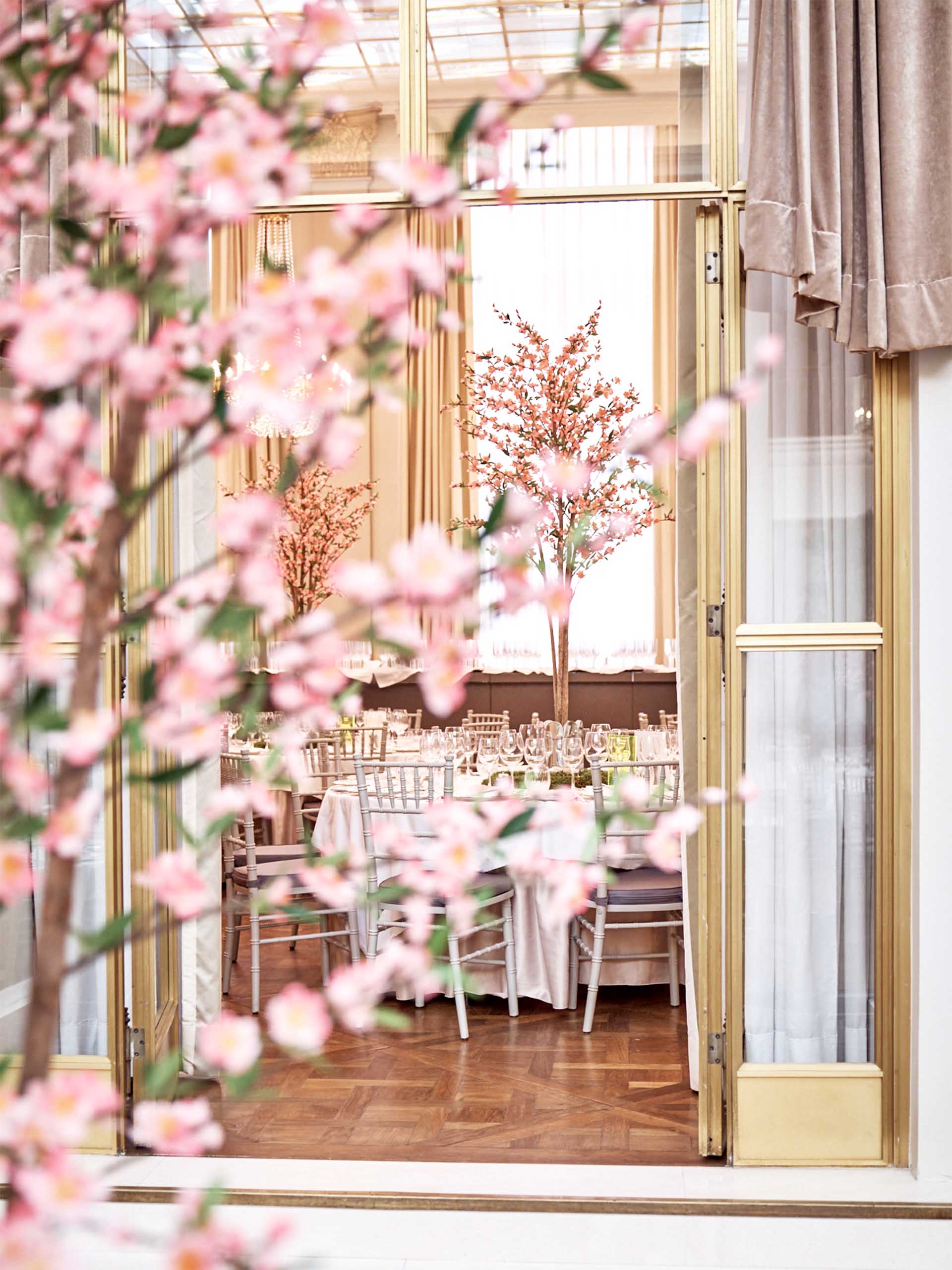 cip-spring-party-2023-1920x2560_0000_2023_04_21_MonkFisch_d’Angleterre_120_Low