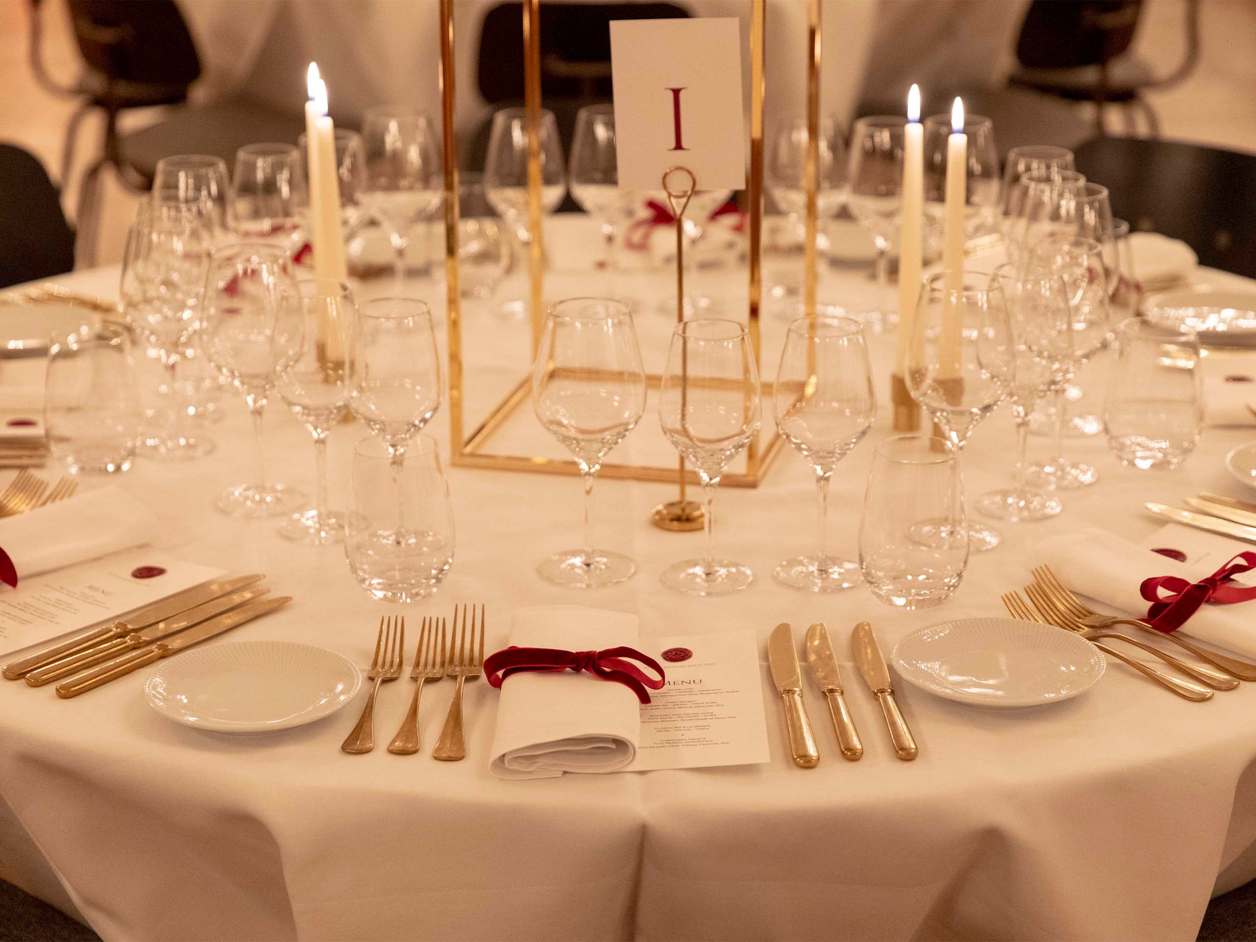 altor-christmas-party-2560x1920_0006_20241205_AlexanderHJespersen_Monkfish_ALTOR_V2_012