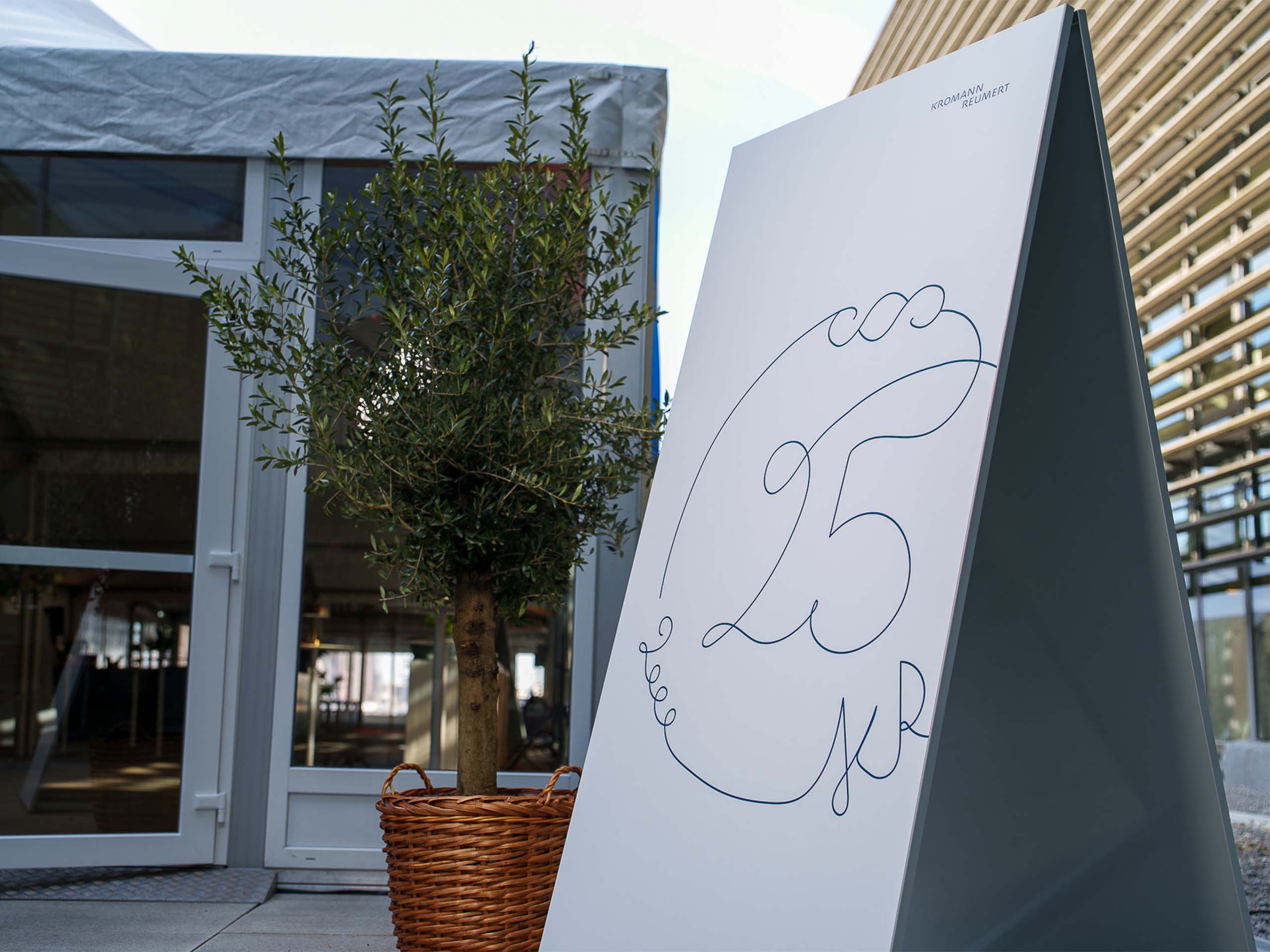 kromann-reumert-25th-anniversary-2560x1920_0003_DSC03917-63