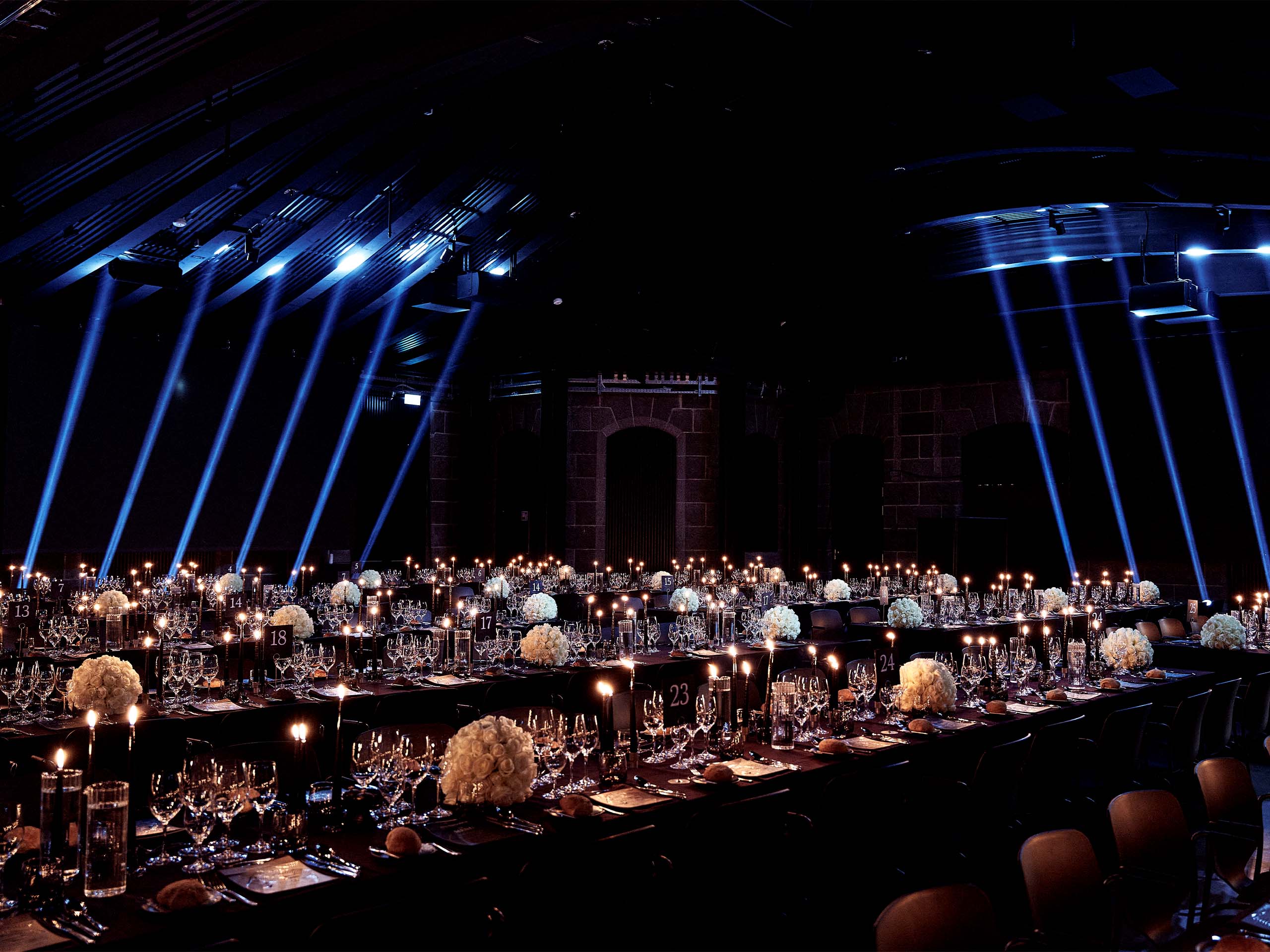 wunderman-thompson-2560x1920_0004_2023_11_17_MonkFish_Villa_096_High