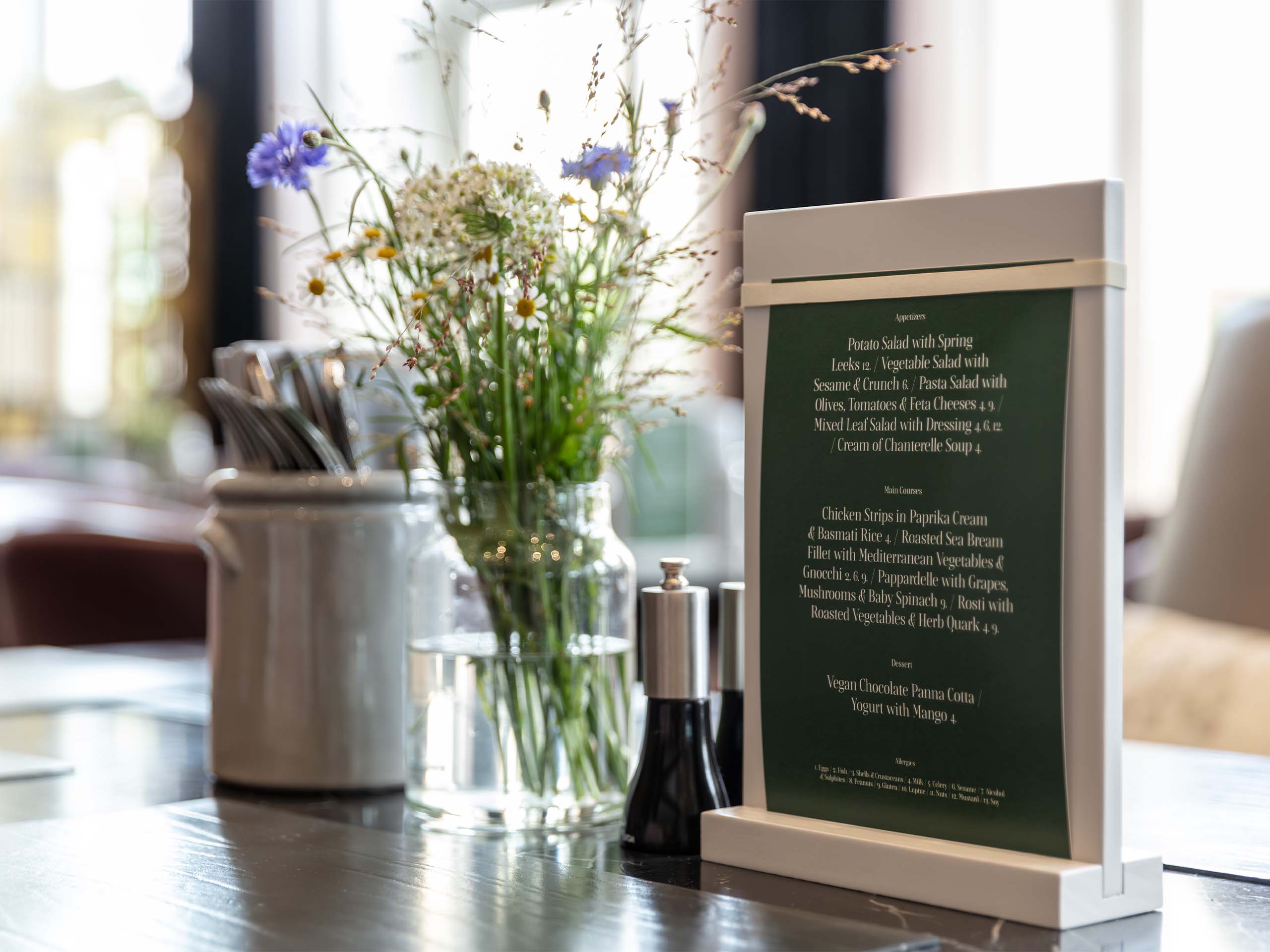 bcg-outing-2025-2560x1920_0020_NEW_desat_FINAL_HIRES_JPEGS_Monkfish@SchlossFleesensee_BCG_REEDITED-71